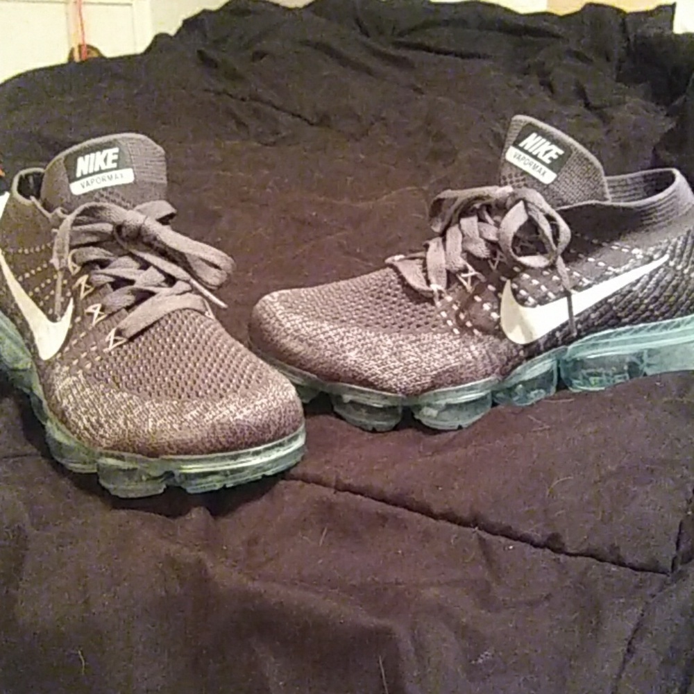 Vapor max nike shoes